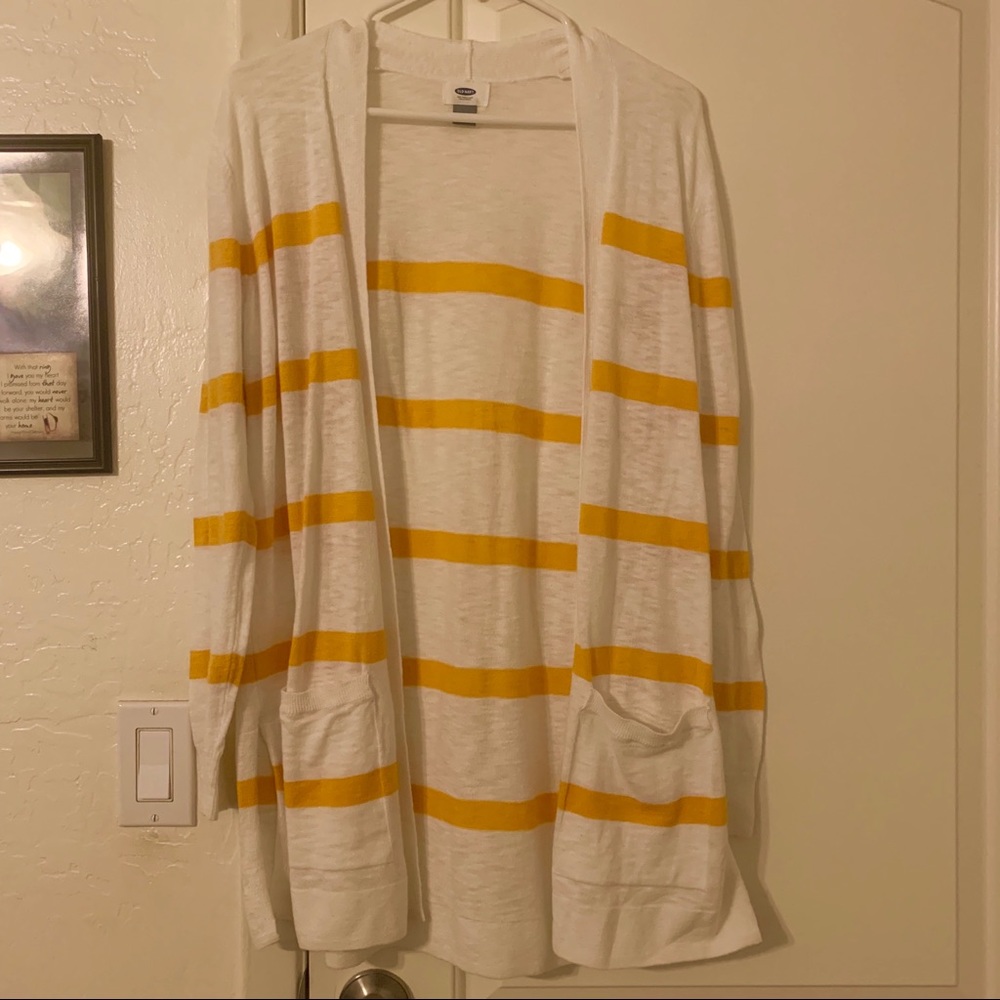 Old Navy cardigan